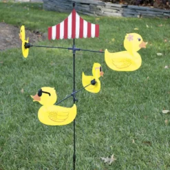 WindGarden Carousel Spinner - Rubber Ducks