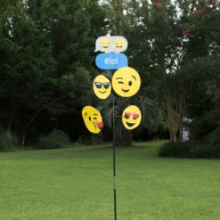 WindGarden WindGarden Carousel Spinner - Emoji #lol 9 WindGarden WindGarden Carousel Spinner - Emoji #lol